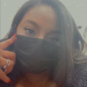 Meet your Posher, Hope